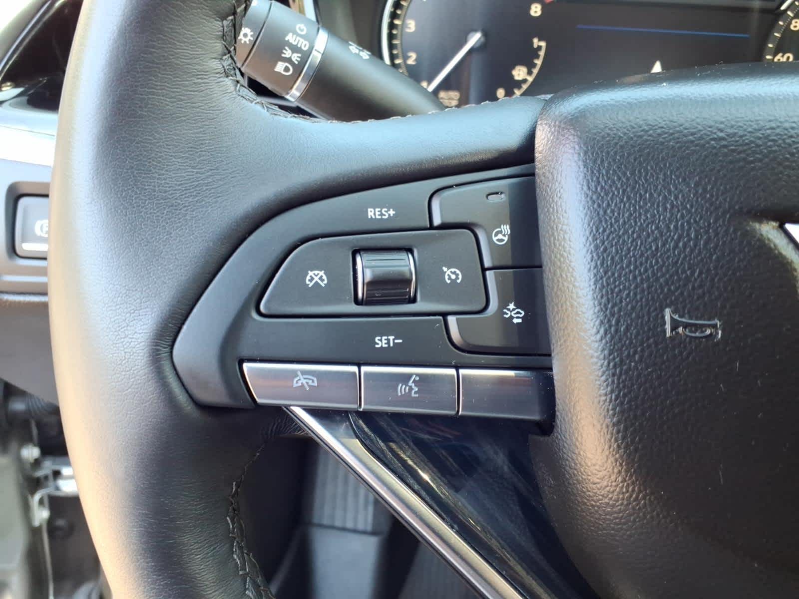 2024 Cadillac XT6 FWD Premium Luxury
