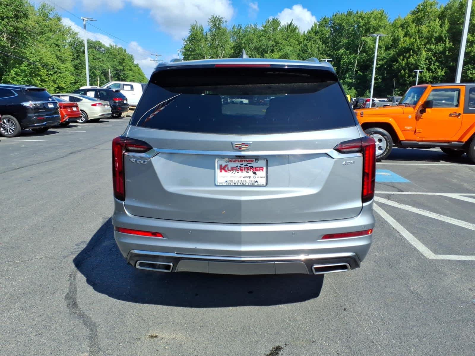 2024 Cadillac XT6 FWD Premium Luxury