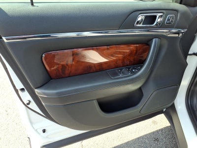 2013 Lincoln MKS Base