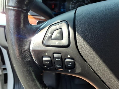 2013 Lincoln MKS Base