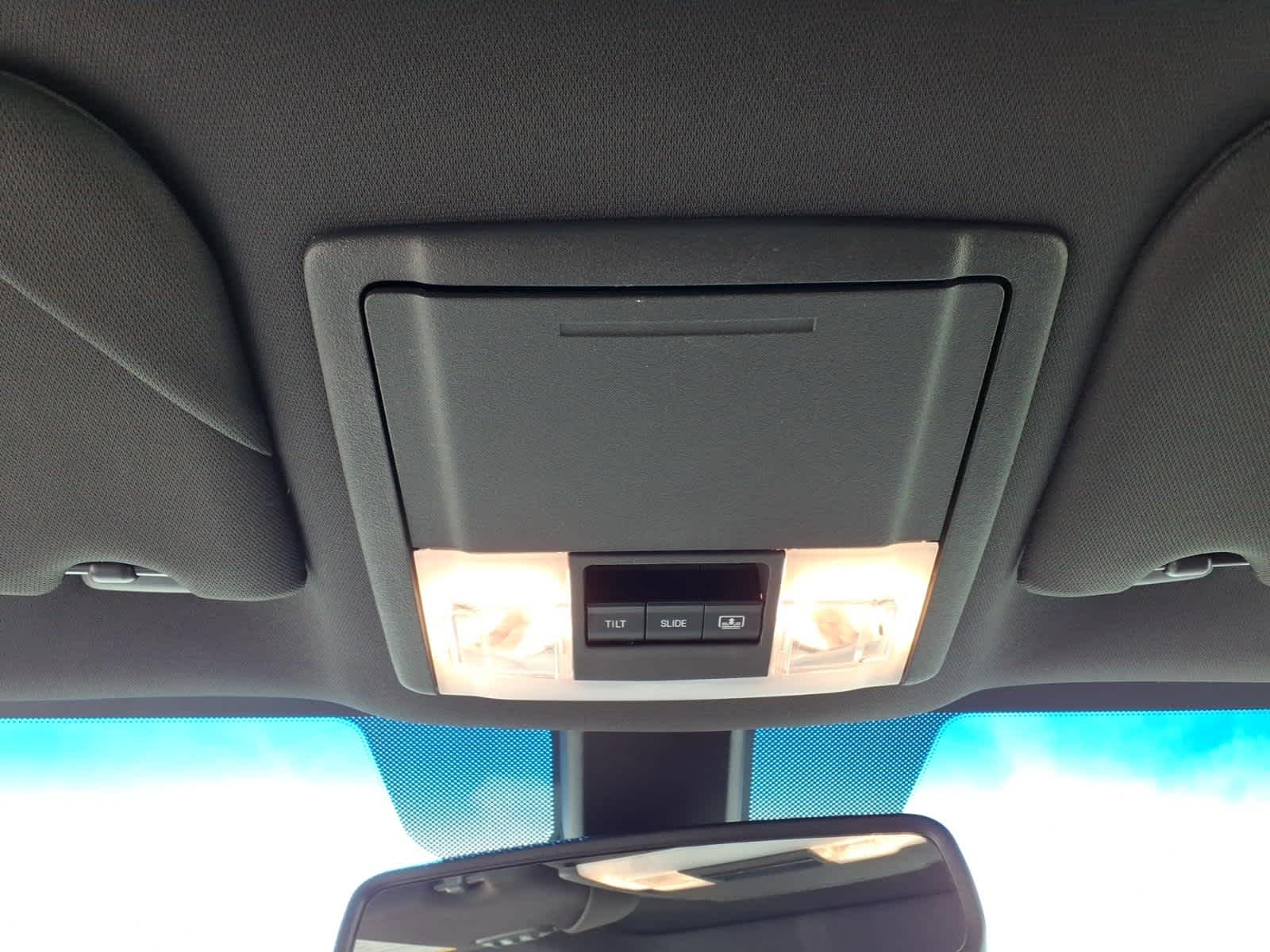 2013 Lincoln MKS Base