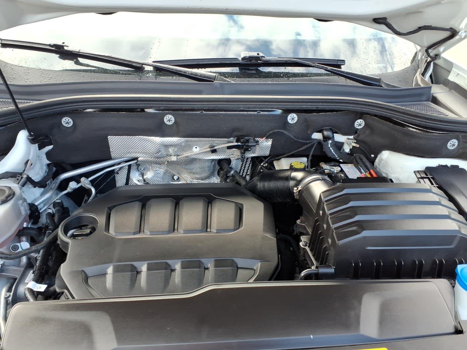 2025 Volkswagen Atlas 2.0T SEL Premium R-Line