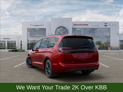 2027 Chrysler Pacifica Limited