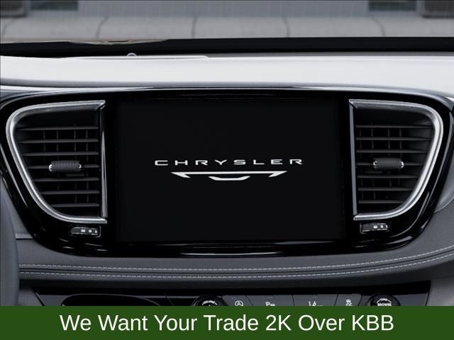 2027 Chrysler Pacifica Limited
