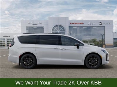 2027 Chrysler Pacifica Limited