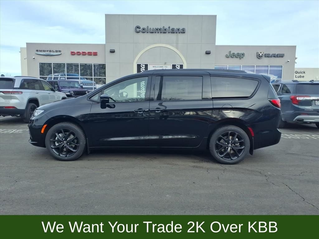 2026 Chrysler Pacifica Limited