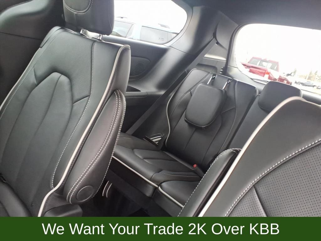 2026 Chrysler Pacifica Limited