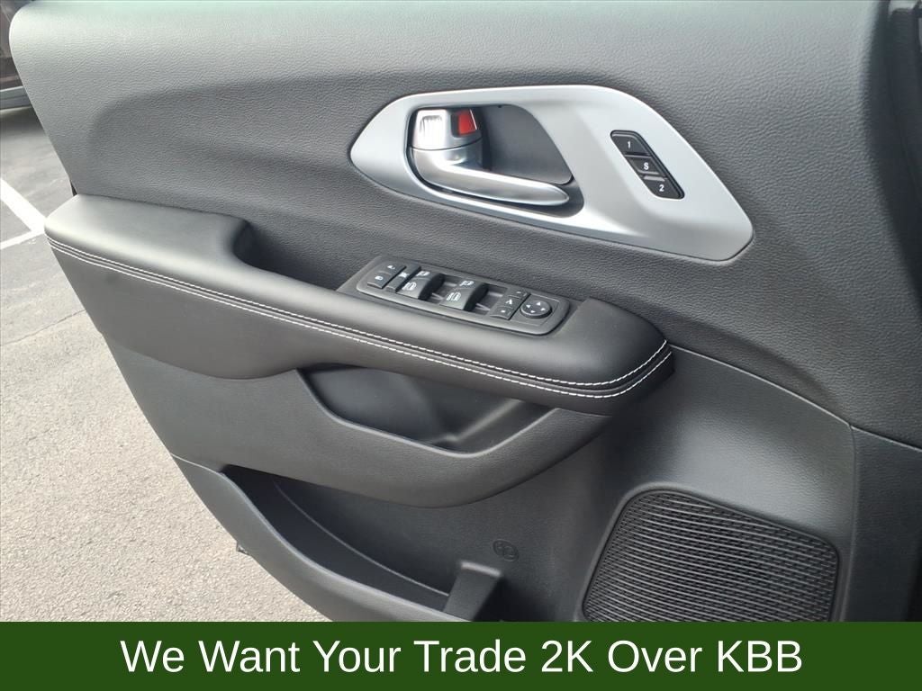 2026 Chrysler Pacifica Limited