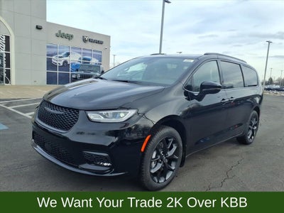 2026 Chrysler Pacifica Limited