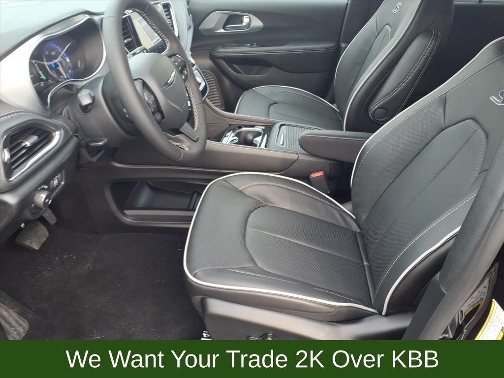 2026 Chrysler Pacifica Limited