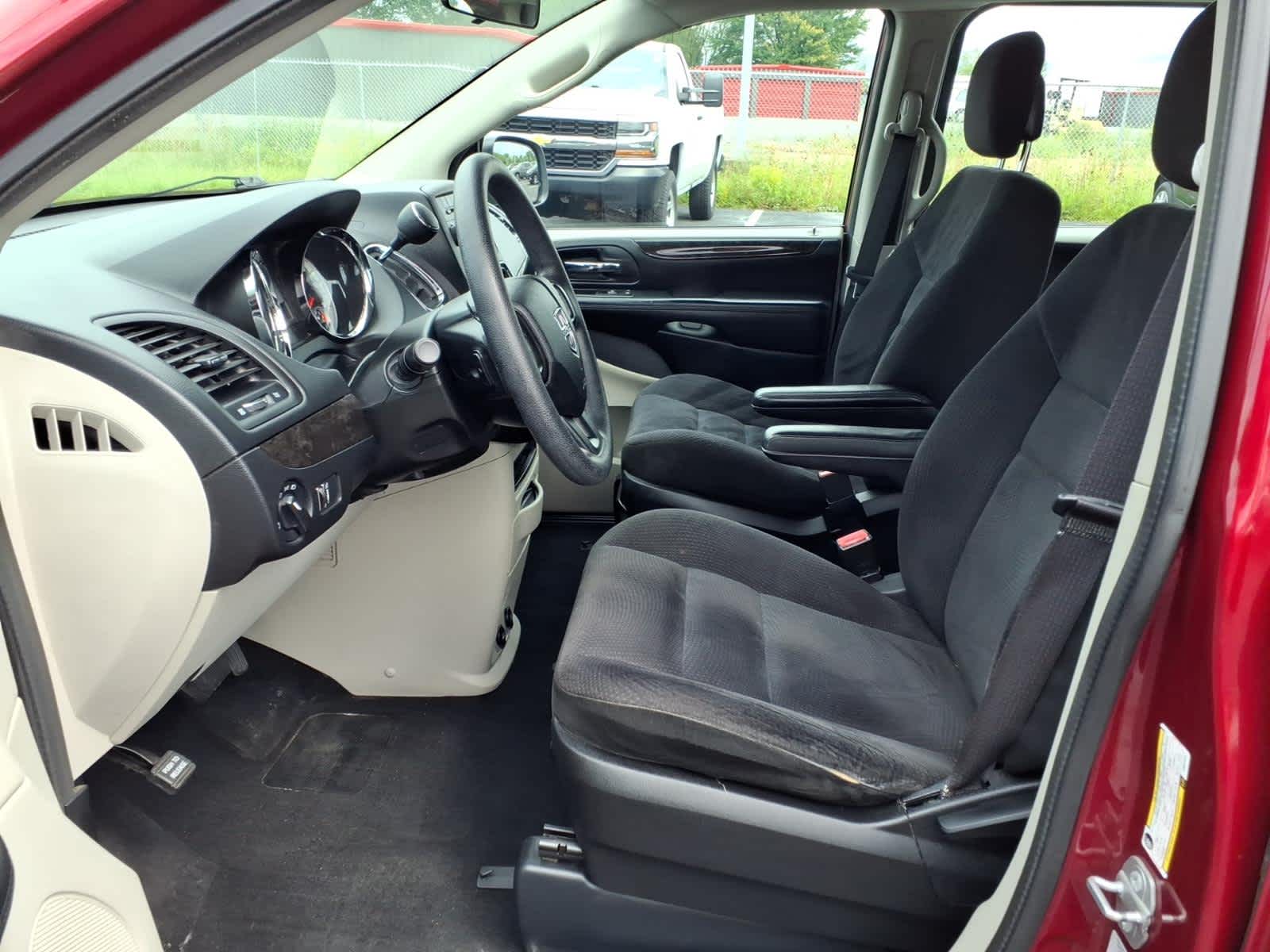 2015 Dodge Grand Caravan American Value Pkg