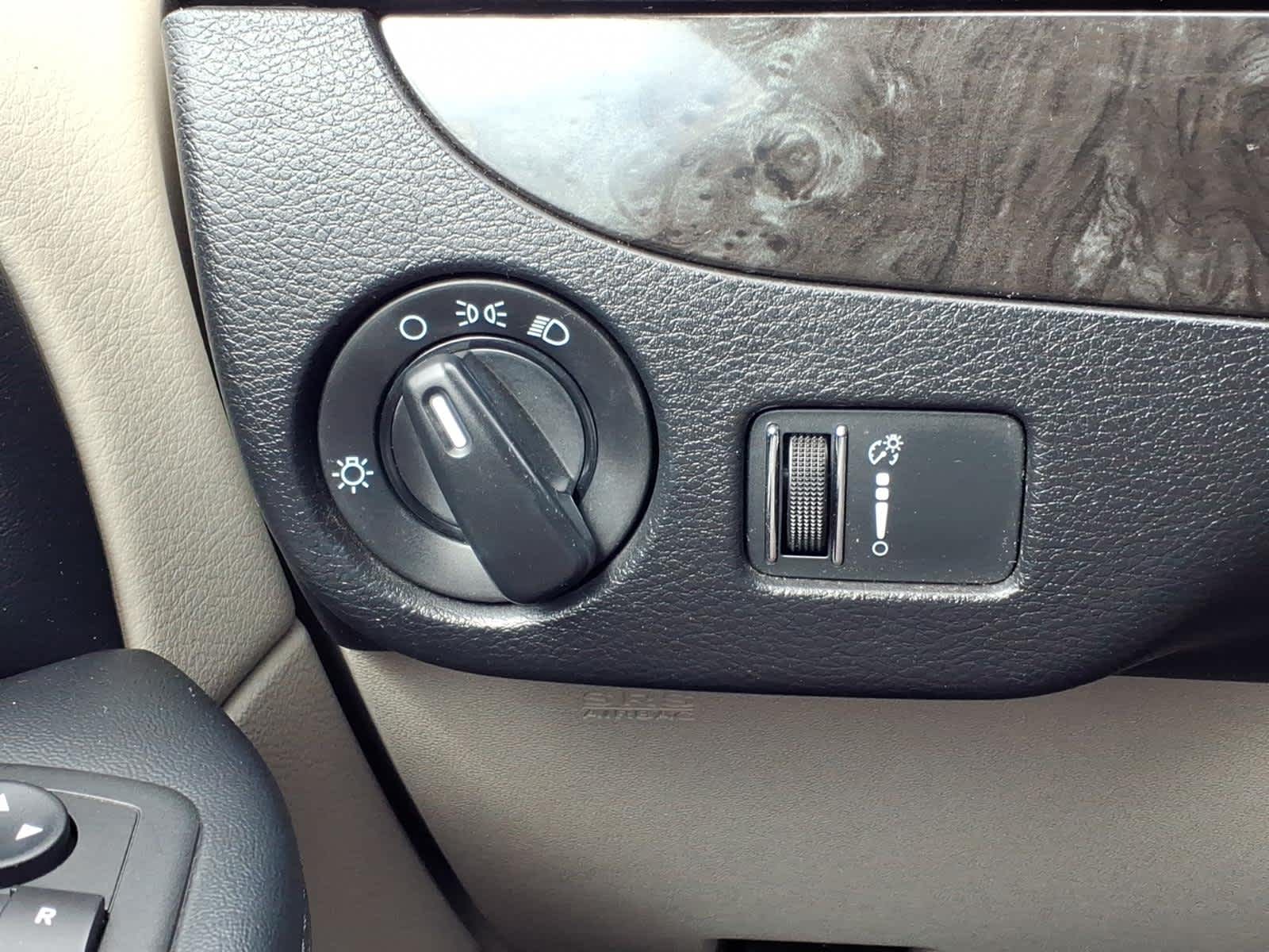 2015 Dodge Grand Caravan American Value Pkg