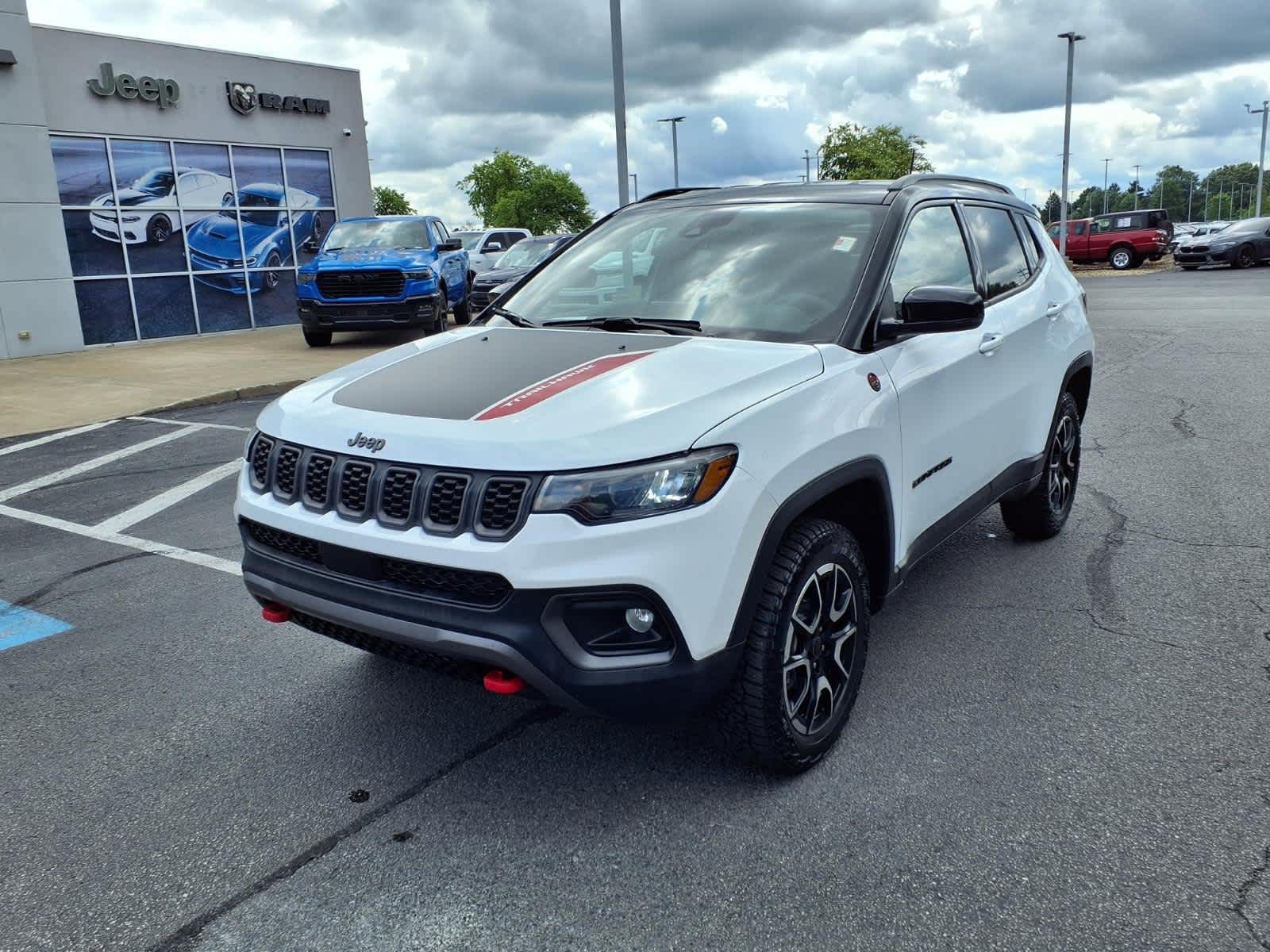 2025 Jeep Compass Trailhawk