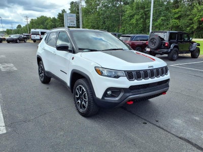 2025 Jeep Compass Trailhawk