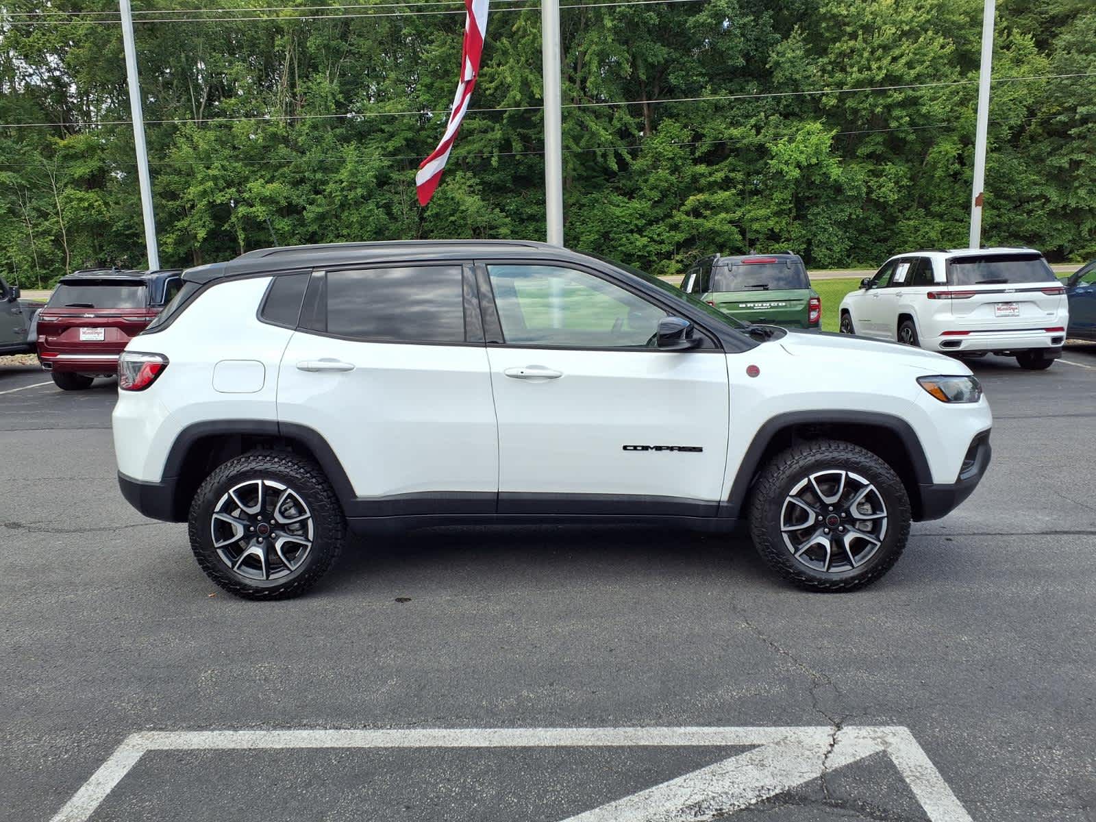2025 Jeep Compass Trailhawk