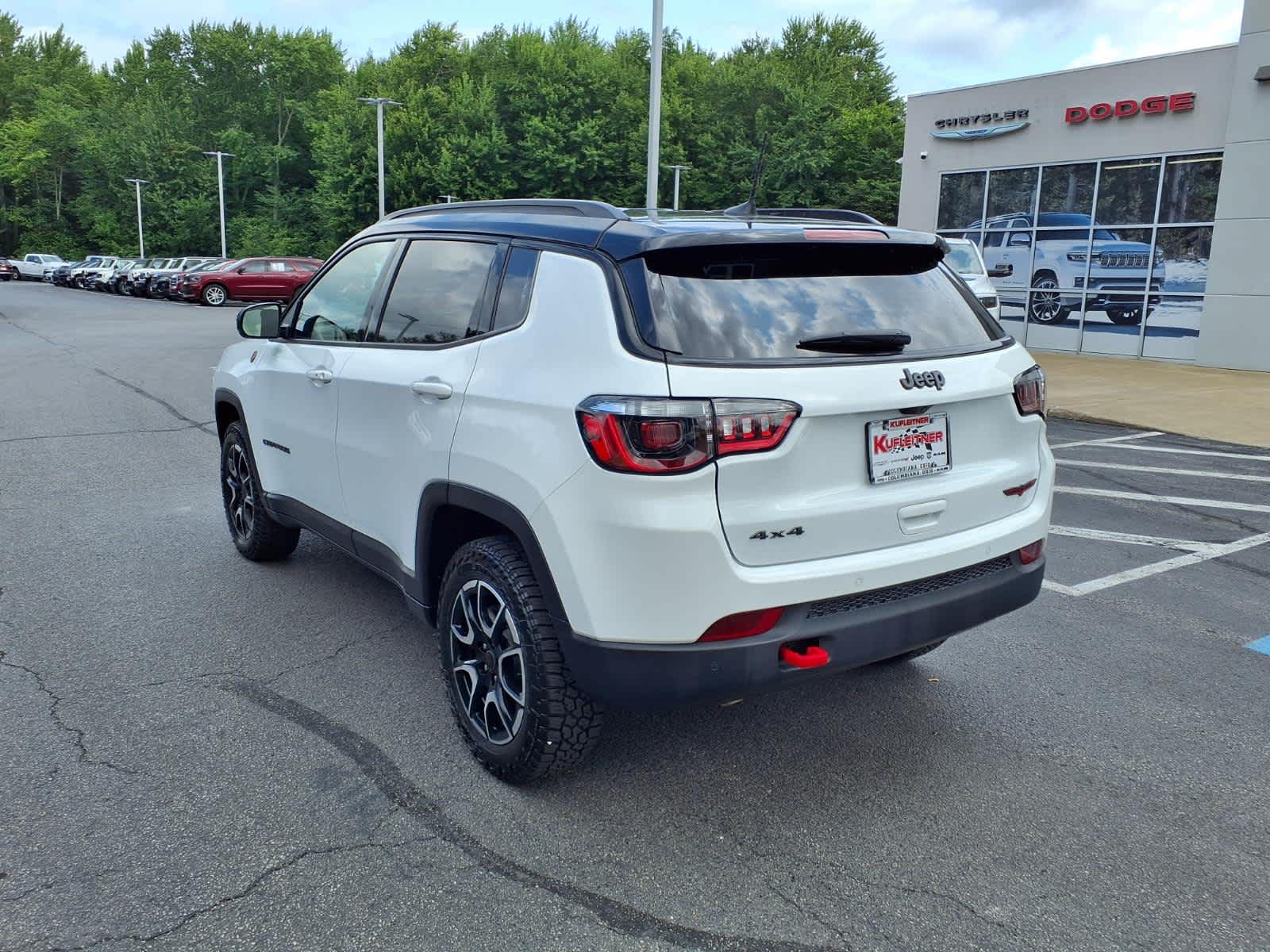 2025 Jeep Compass Trailhawk