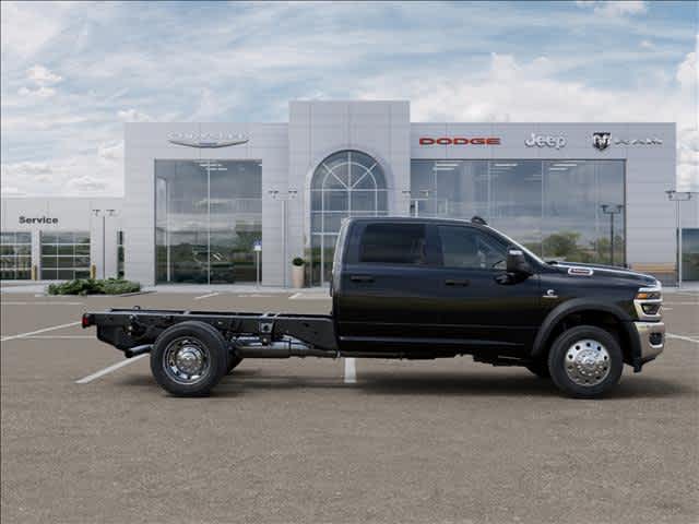 2027 RAM 5500 Chassis Cab Base