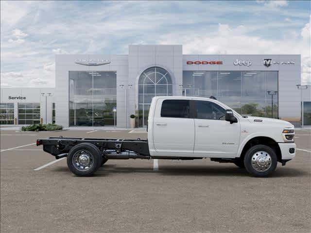 2027 RAM 5500 Chassis Cab Big Horn