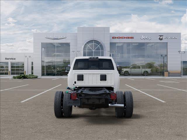 2027 RAM 5500 Chassis Cab Big Horn