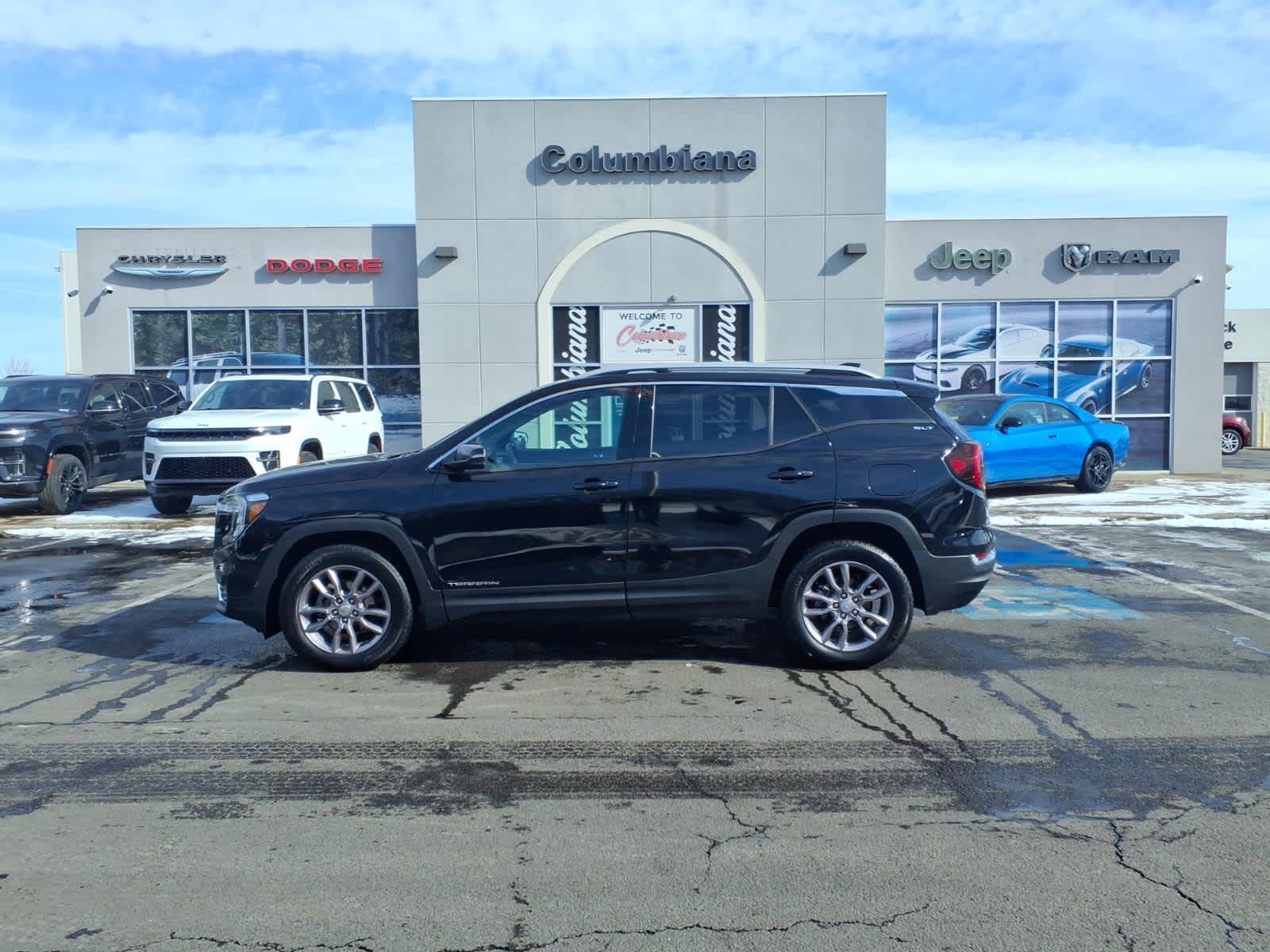 2022 GMC Terrain SLT