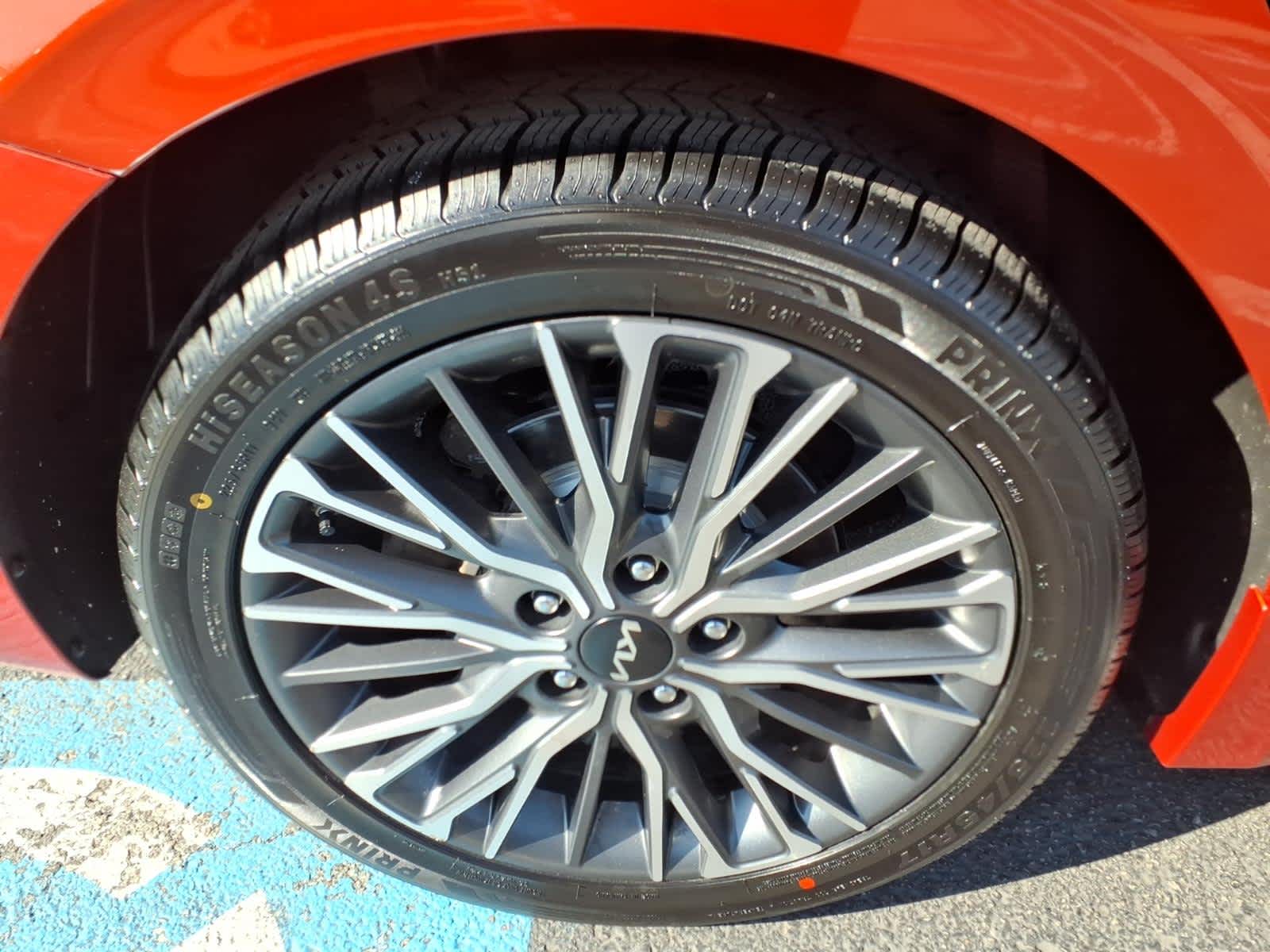 2022 Kia Forte GT-Line