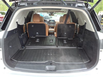 2024 Nissan Pathfinder Platinum