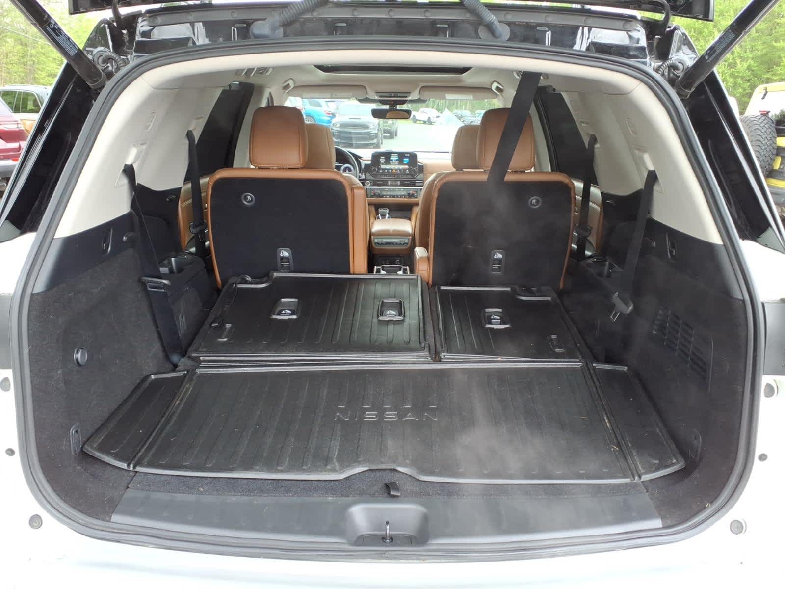 2024 Nissan Pathfinder Platinum