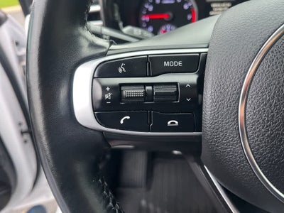 2022 Kia K5 EX