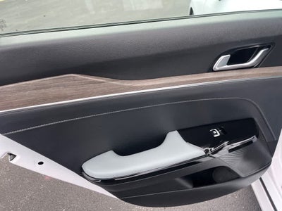 2022 Kia K5 EX