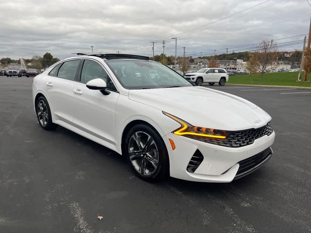 2022 Kia K5 EX