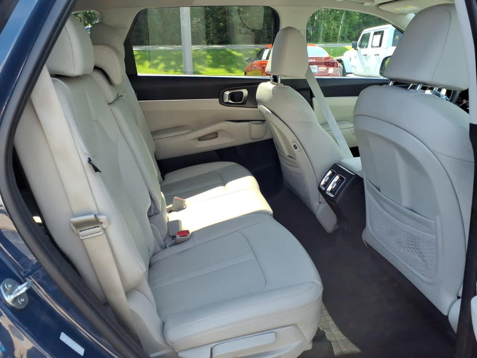 2024 Kia Sorento S