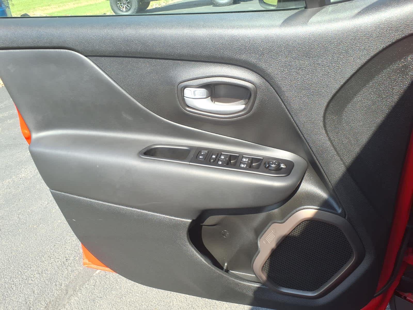 2023 Jeep Renegade Upland