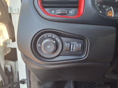2023 Jeep Renegade Trailhawk