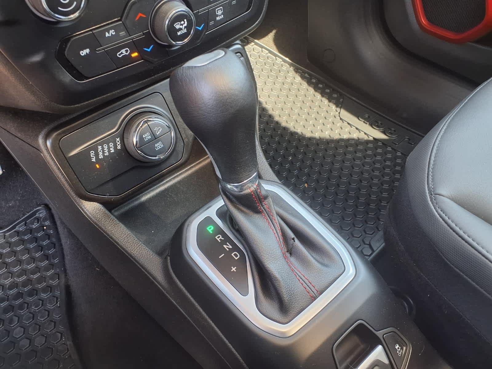 2023 Jeep Renegade Trailhawk