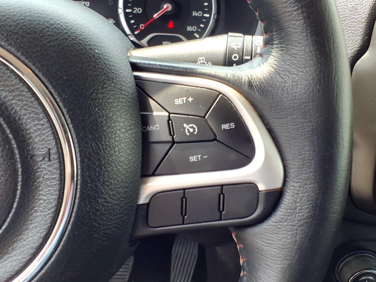 2023 Jeep Renegade Trailhawk