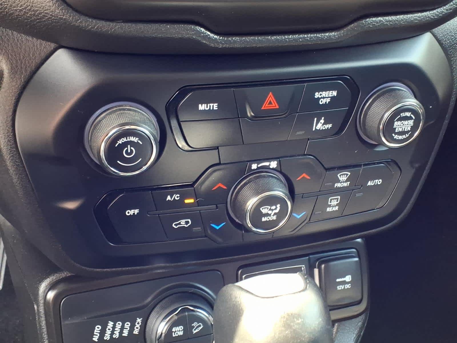 2023 Jeep Renegade Trailhawk