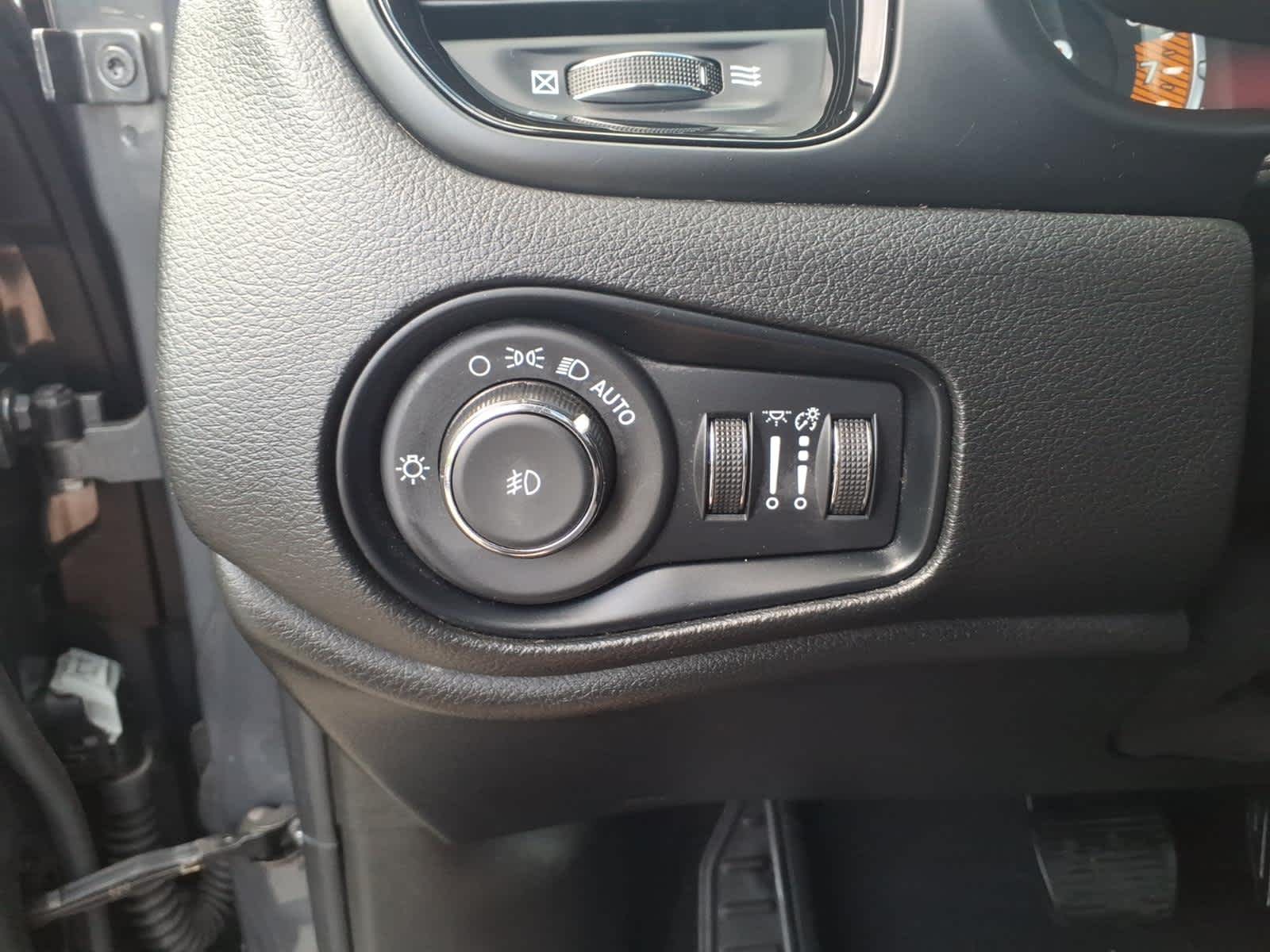 2023 Jeep Renegade Altitude