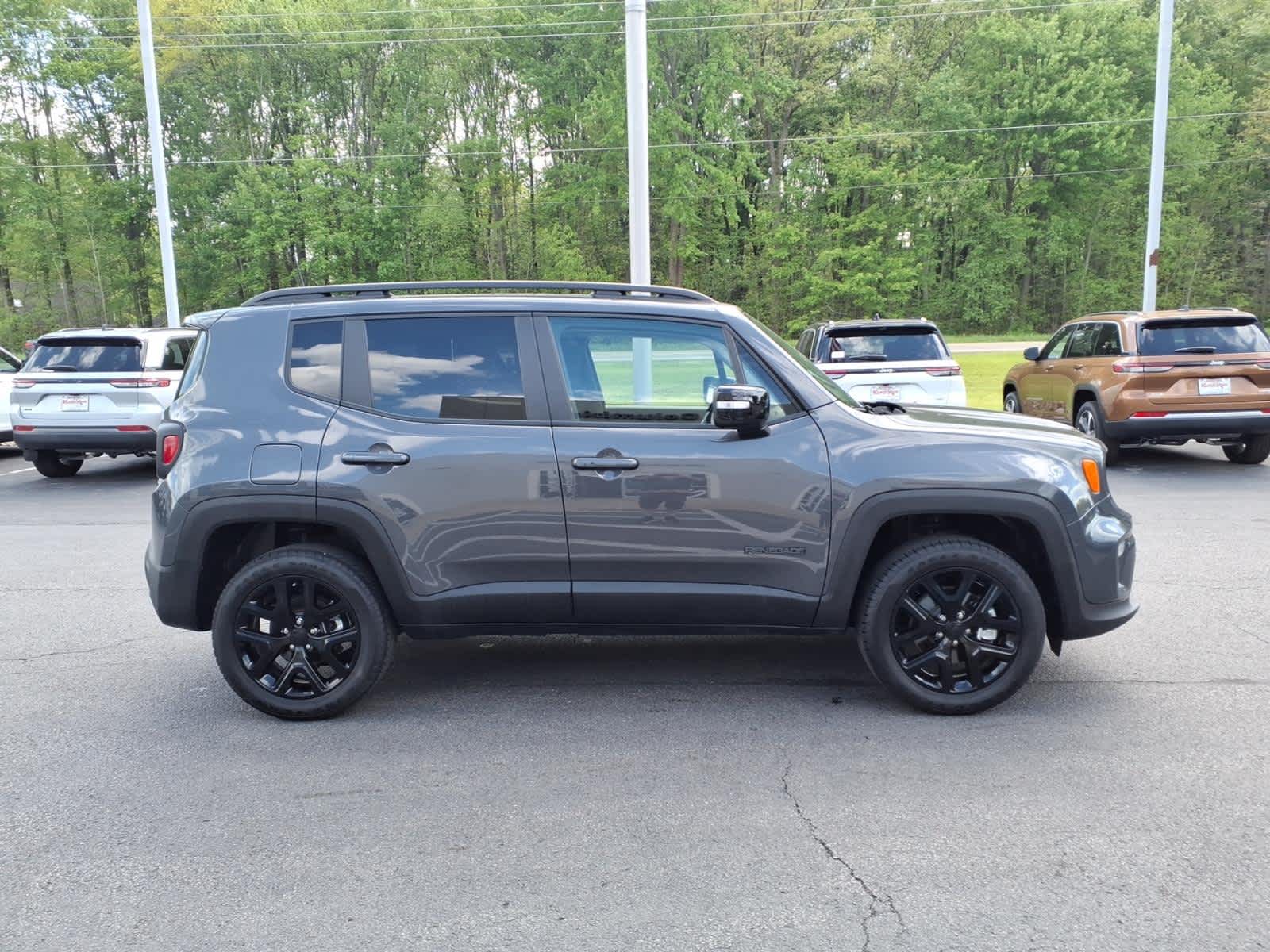2023 Jeep Renegade Altitude