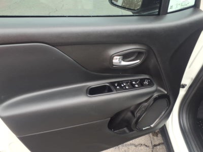 2022 Jeep Renegade Altitude