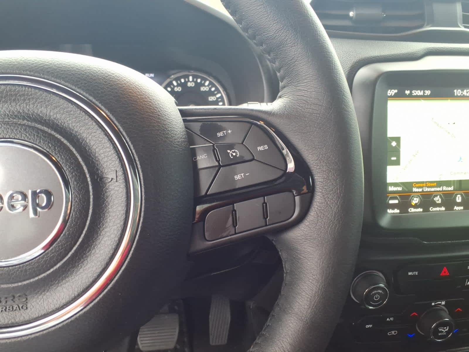 2022 Jeep Renegade Altitude