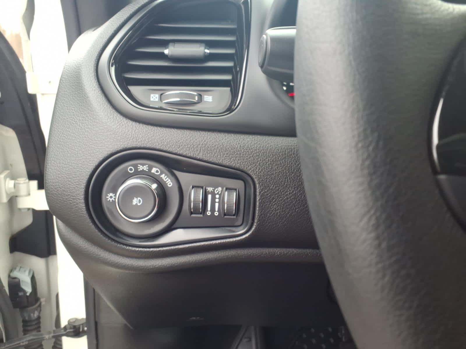 2022 Jeep Renegade Altitude