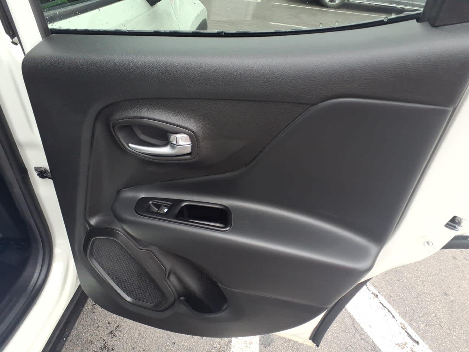 2022 Jeep Renegade Altitude