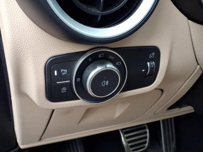 2023 Alfa Romeo Stelvio Lusso