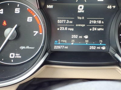 2023 Alfa Romeo Stelvio Lusso