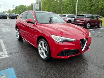 2023 Alfa Romeo Stelvio Lusso