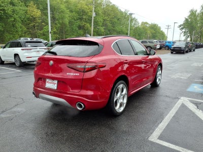 2023 Alfa Romeo Stelvio Lusso
