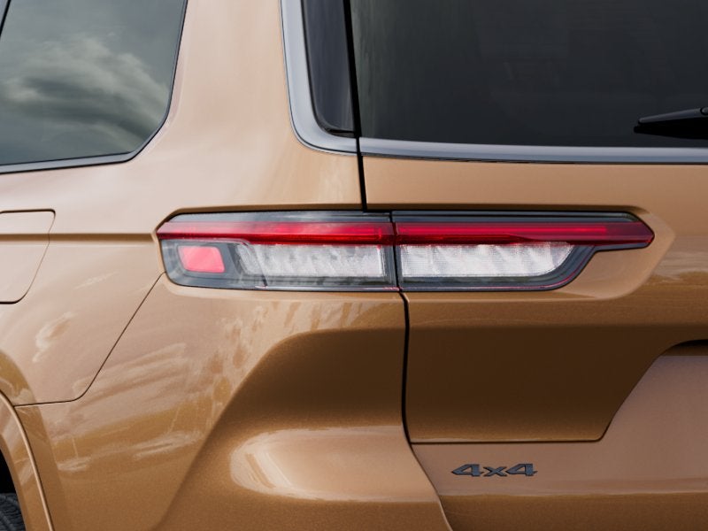 2026 Jeep Grand Cherokee GRAND CHEROKEE L SUMMIT 4X4