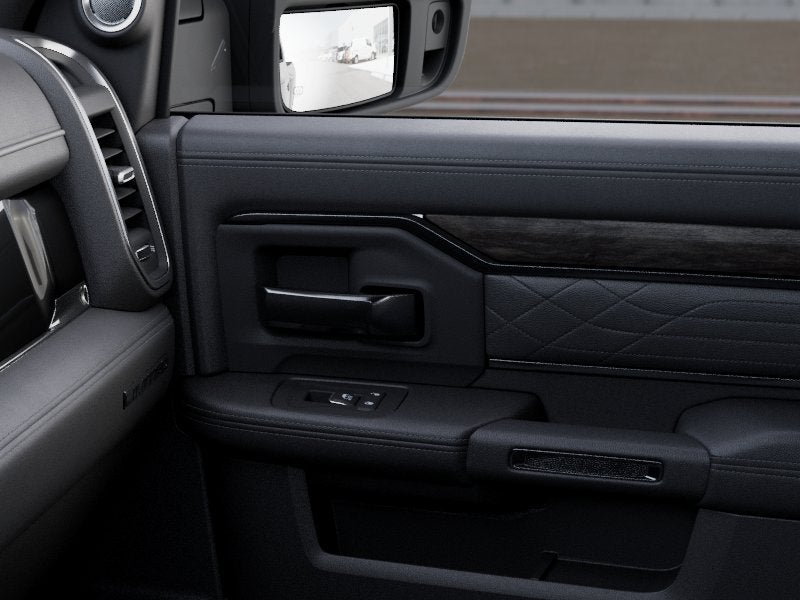 2026 RAM Ram 3500 RAM 3500 LIMITED CREW CAB 4X4 8' BOX
