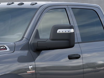 2027 RAM Ram 5500 Chassis Cab RAM 5500 TRADESMAN CHASSIS CREW CAB 4X4 60' CA