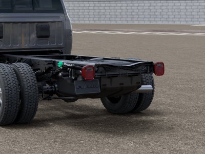 2027 RAM Ram 5500 Chassis Cab RAM 5500 TRADESMAN CHASSIS CREW CAB 4X4 60' CA